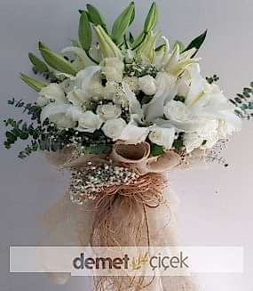 Beyaz Çiçek Buketi