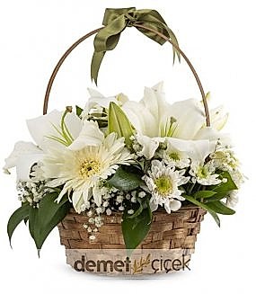 Beyaz Çiçek Sepeti